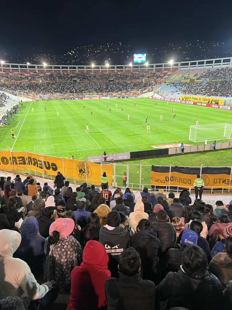 Football au Pérou 